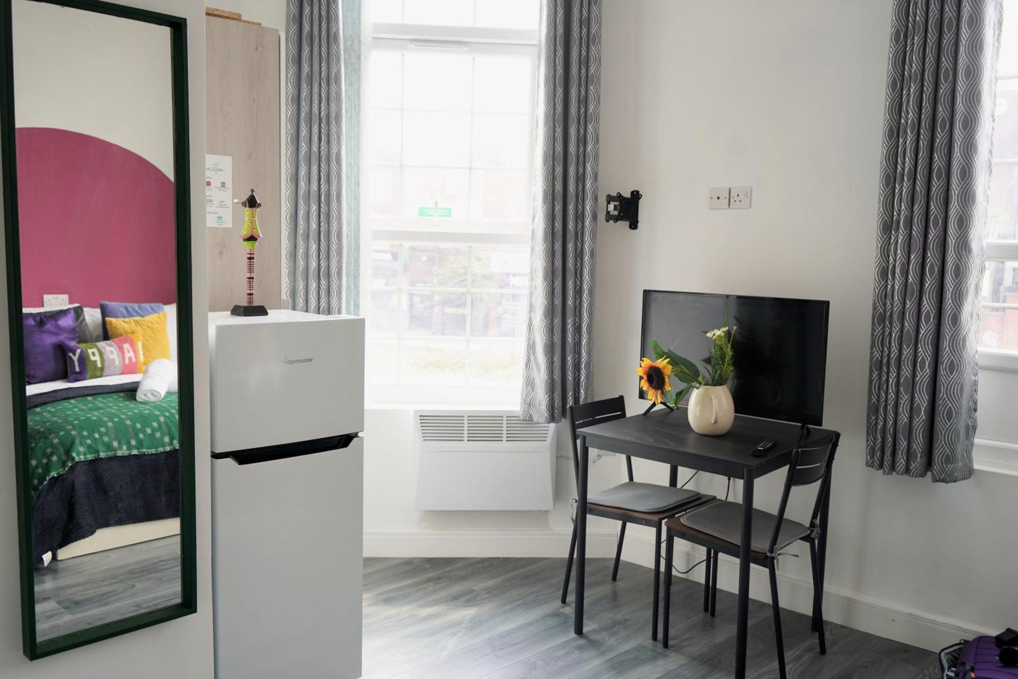 Bright And Spacious Studio In Central Birmingam Exterior foto